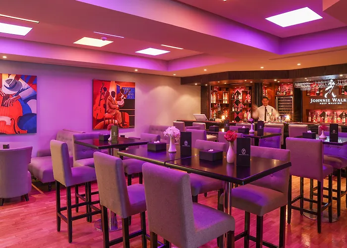 Art Palace Suites & Spa